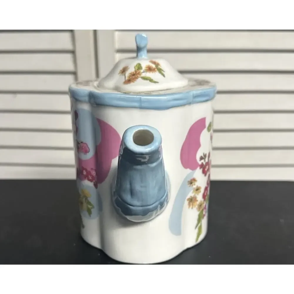 Grace Tea Ware Ceramic Teapot Square Design Red Blue Floral Pattern Bamboo